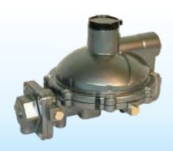 POL x 3/4 FPT Twin Stage 1.4M regulator vent opposite taps